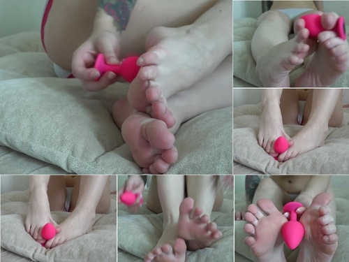 Rebecca Rainbow My first footfetish with small toys full version image