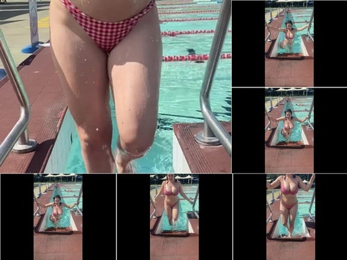RUBY MAY RUBY MAY 21-09-2020-122782178-Went to the pool today Lots of stares    Video image