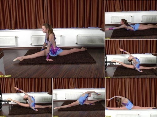 Sports SFV  17 12 12 katja cute real gymnast stretching image
