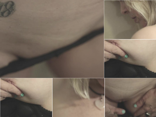 Jamie Foster Close Up Strip image