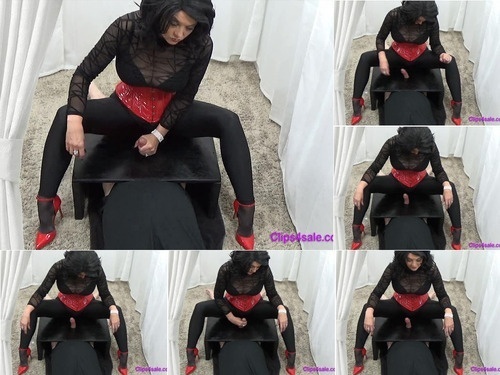 Mrs Keswick Squirt On Mommy s Spandex  id 1095075 image