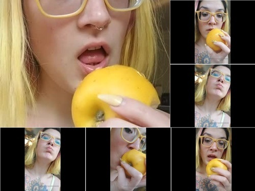 Flashing goddesseevee 2019-06-04 9 minutes of Me consuming you    NEW image
