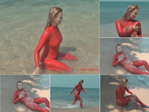 rubber LatexVeronica LATEX 78 20110428-red latex mermaid image