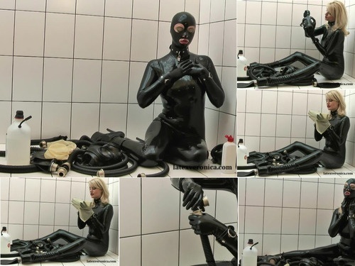 Diving LatexVeronica Black Latex Catsuit with Gasmask 1 image