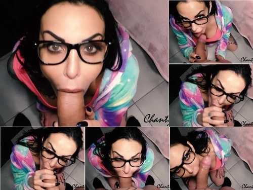Italian SEXY NERDY GIRL Dressed As A UNICORN Loves To Suck And Get CUM ON HER GLASSES – 1080p image