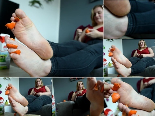 Czech Soles BBW Girl Having Fun With Her HUGE Feet  Foot Fetish  Bbw Feet  Pov Foot Worship  Bare Soles  Toes  – 1080p image