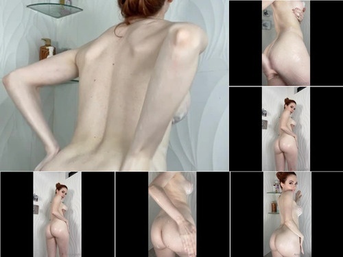 redhead Amouranth – Naked Shower image