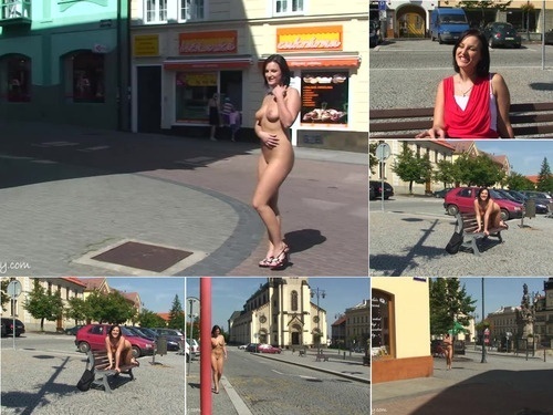 Nude in Public Valerie hd1 image