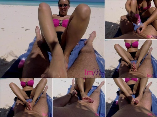 ImMeganLive PUBLIC FOOTJOB ON THE BEACH image