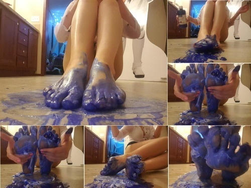 FrostyPrincess Such Dirty Feet image
