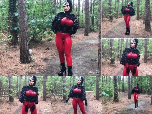 FetiliciousFans.com - SITERIP Walk in the Forest image