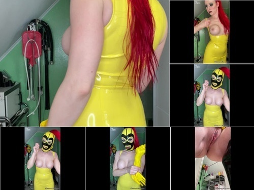 Outfit Yellow Dress and Gas Mask image