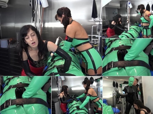 Vacuum Bed SeriousImages PURE BLISS image