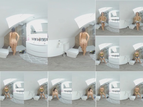 SideBySide Roxy M Shower Tease 10808 image
