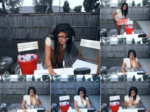Livecleo LiveCleo live webcam ice bucket squirt big tits image