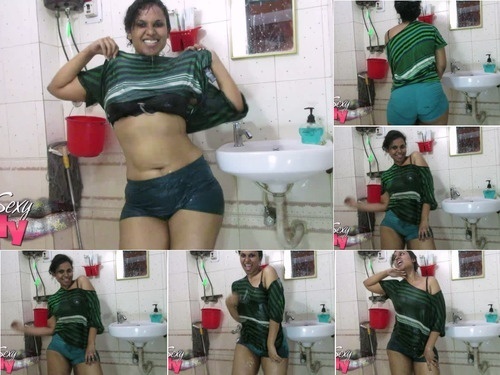 Tamil 2015 06 15 Seductive Dancing In Shower image