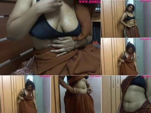 Tamil 2015 09 19 Wants To Worship Her Navel image
