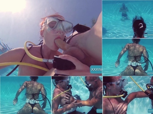 Underwater Underwater hardcore sex and blowjobs from Minnie Manga image